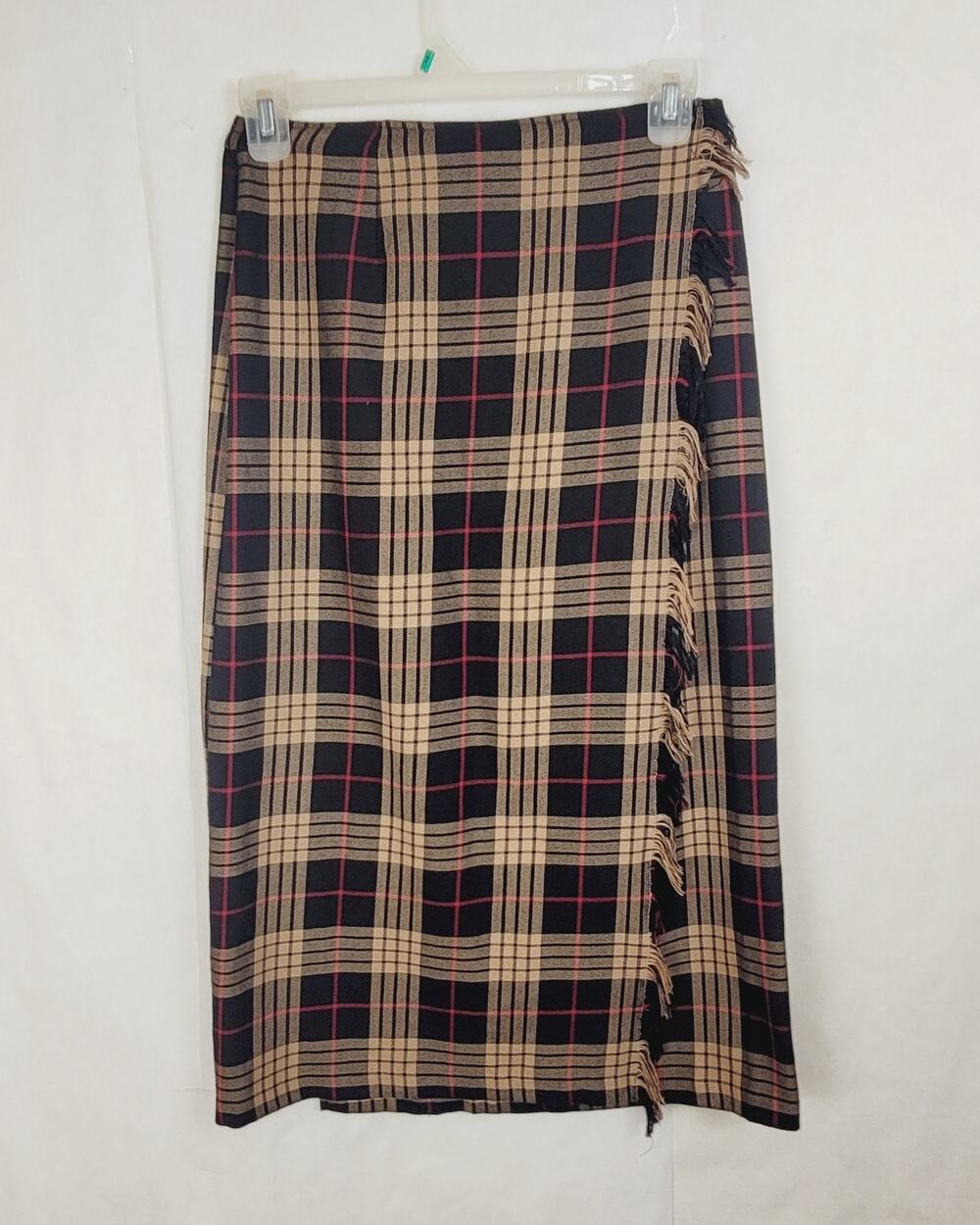 Requirements black tan plaid fringe trim true wrap skirt Size 8 Preppy Holiday